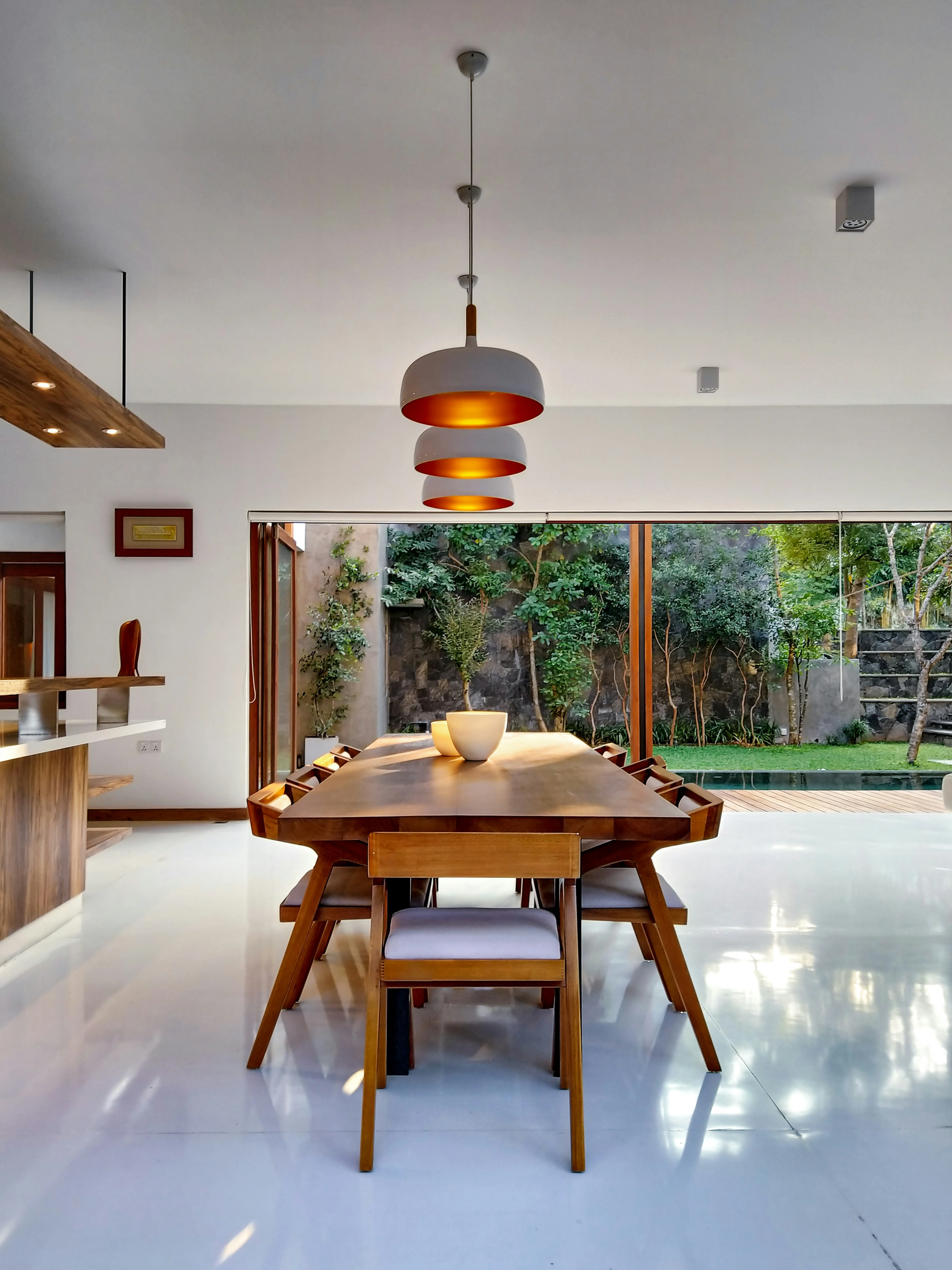 Nova Dining Table