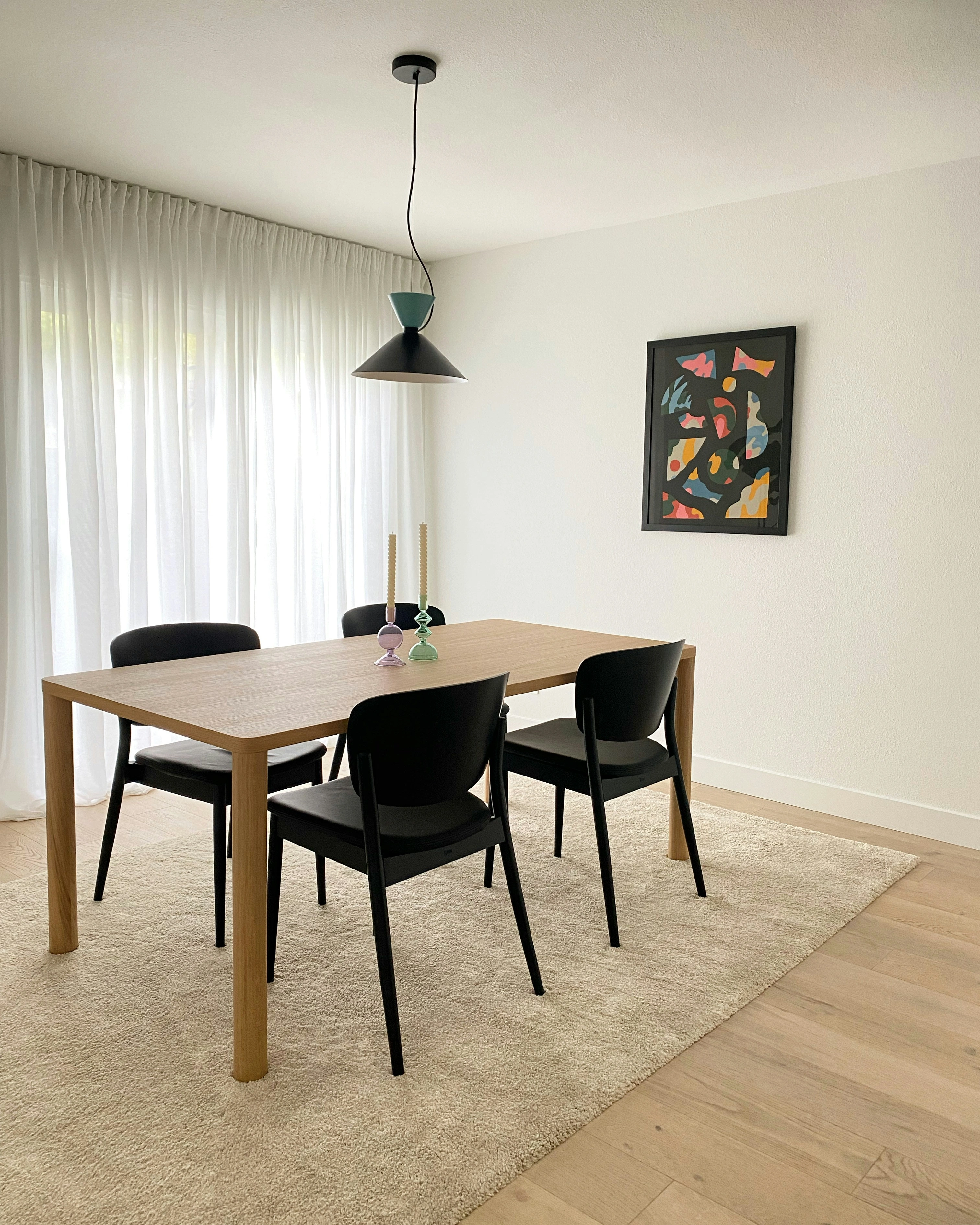 Heritage Dining Set