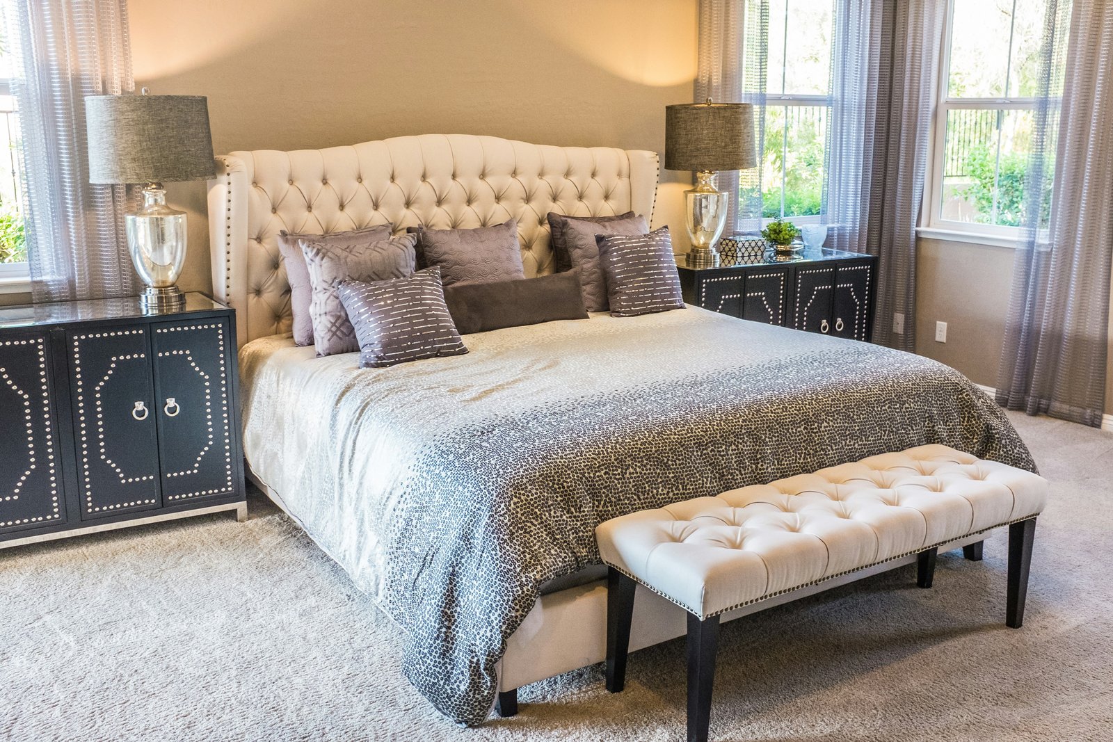 Hydraulic Storage Bed